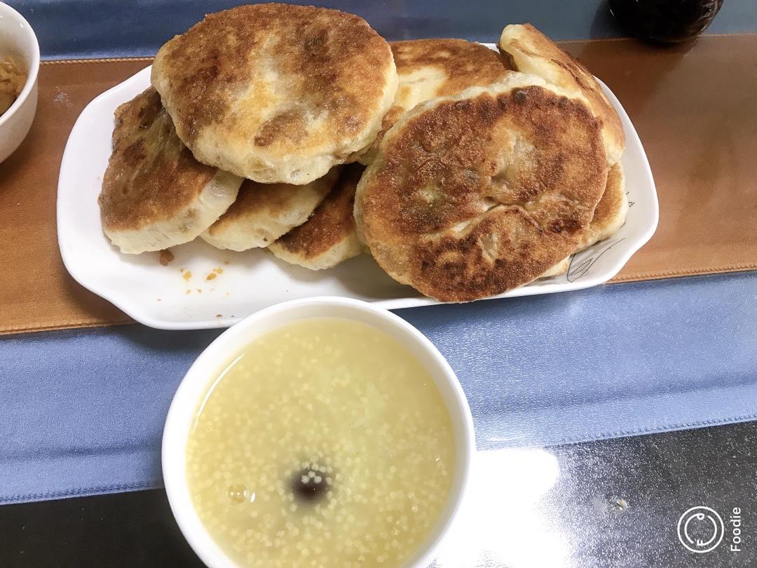 不用去早餐店的发面馅饼