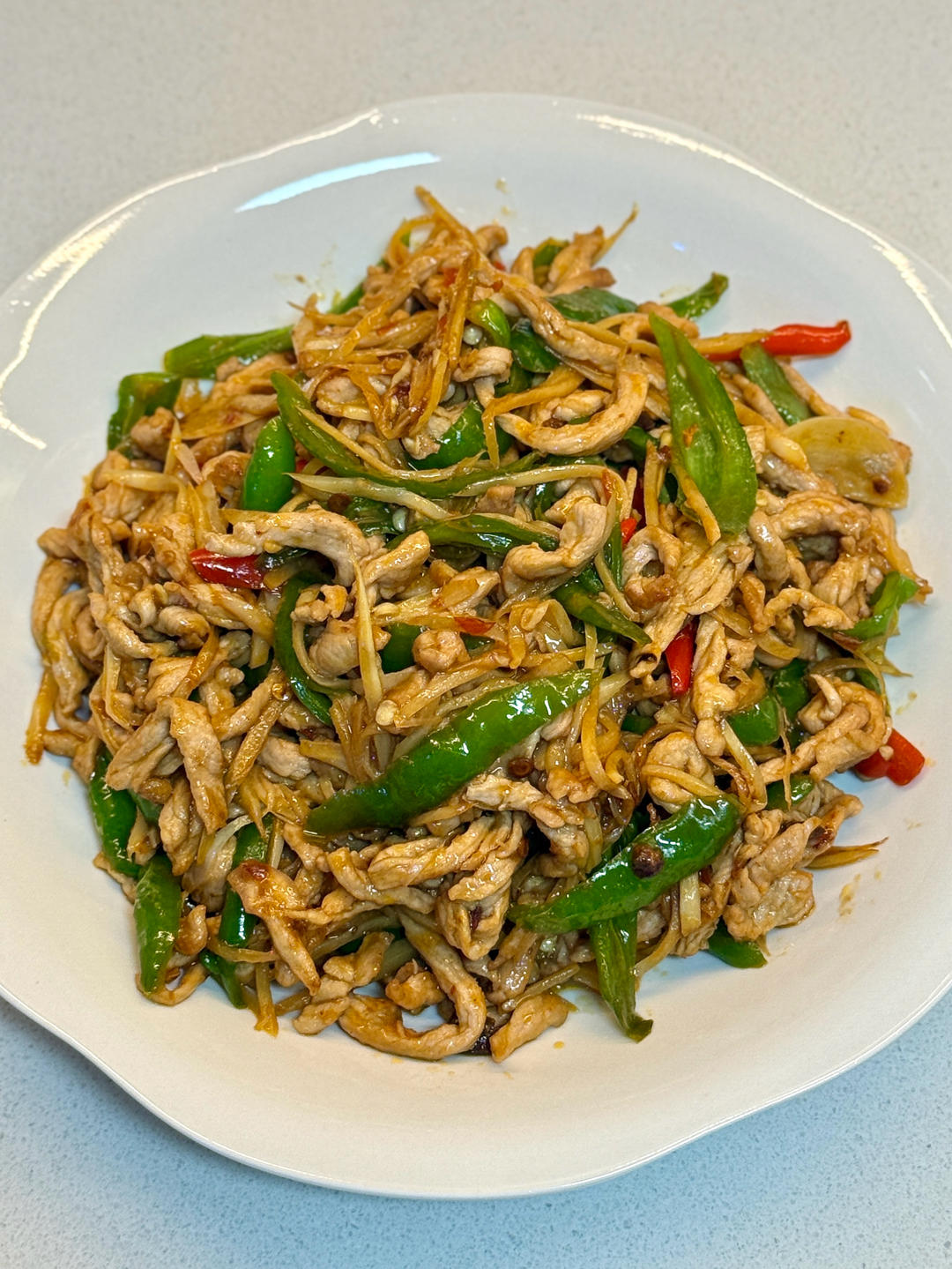 鲜辣过瘾，巨下饭的子姜肉丝