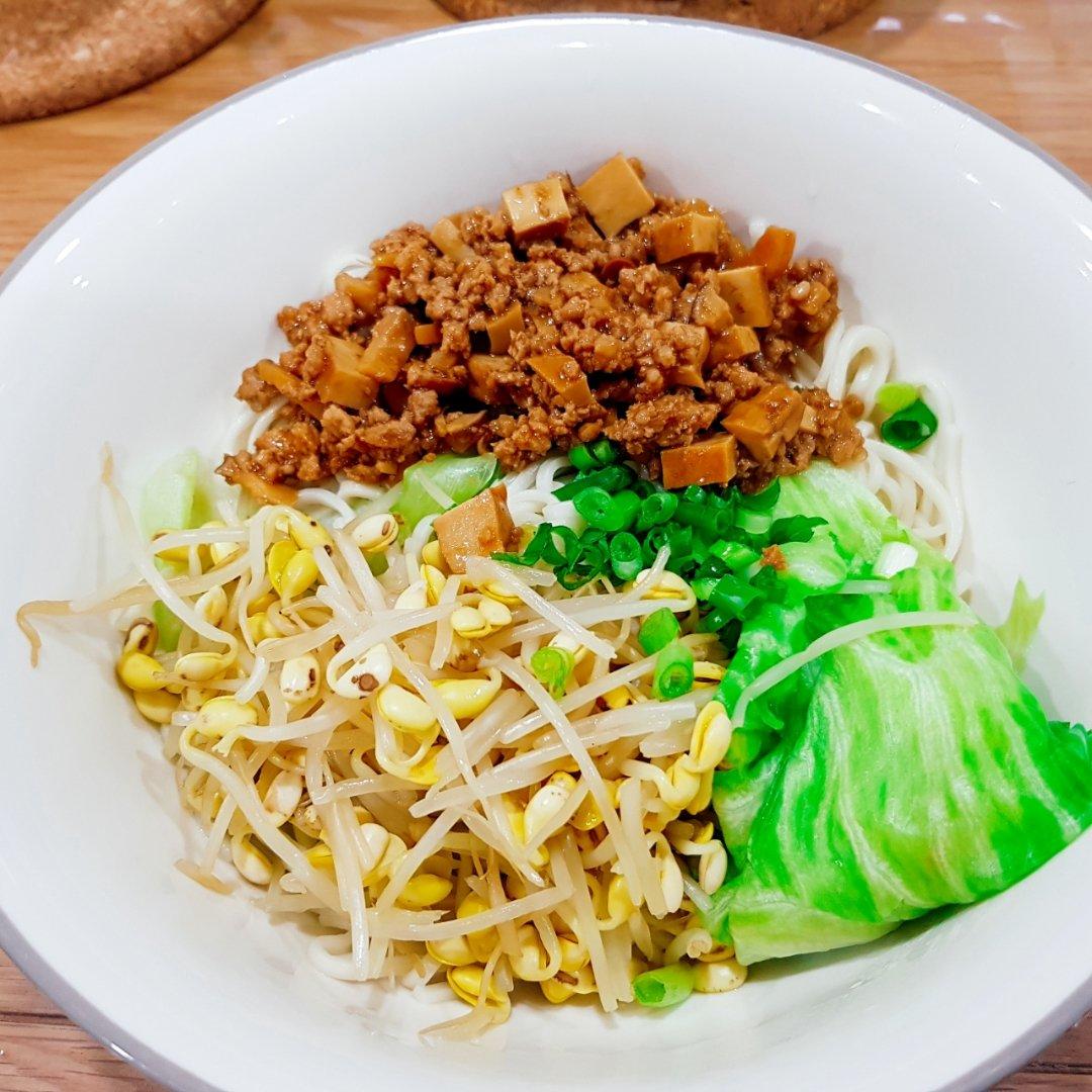 炸酱面