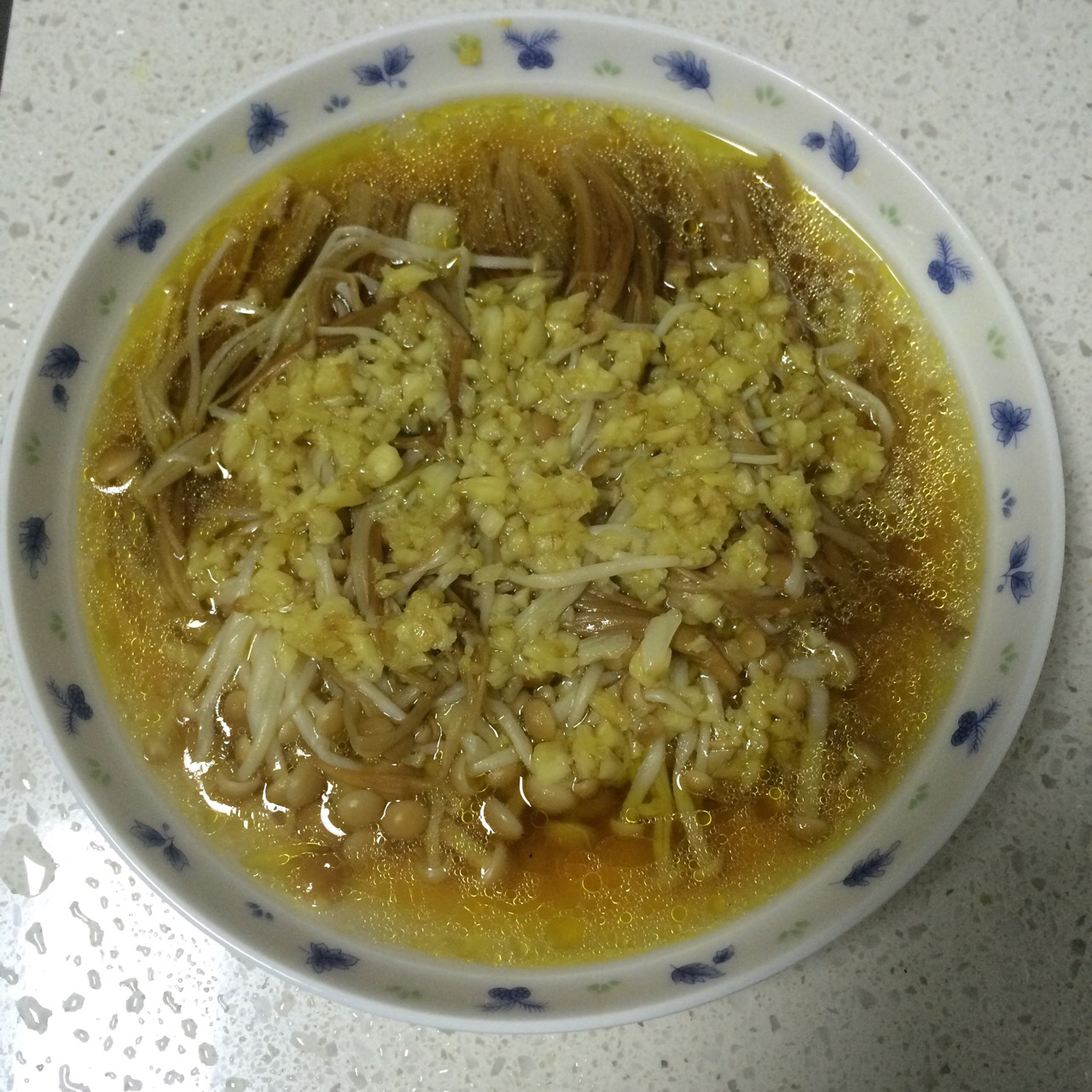 蒜蓉蒸金针菇