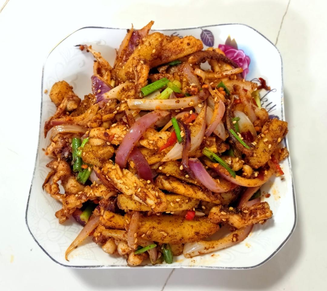 🔥【鱿鱼自由】在家复刻鱿鱼土豆，香到上头！