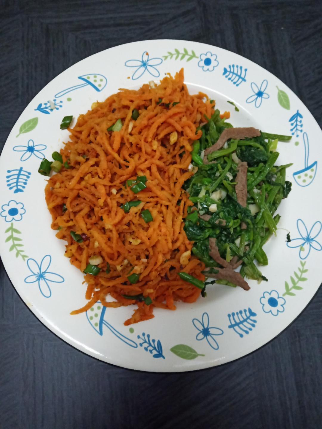 茼蒿炒肉