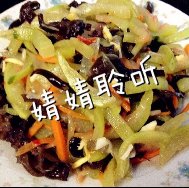 凉拌西瓜皮