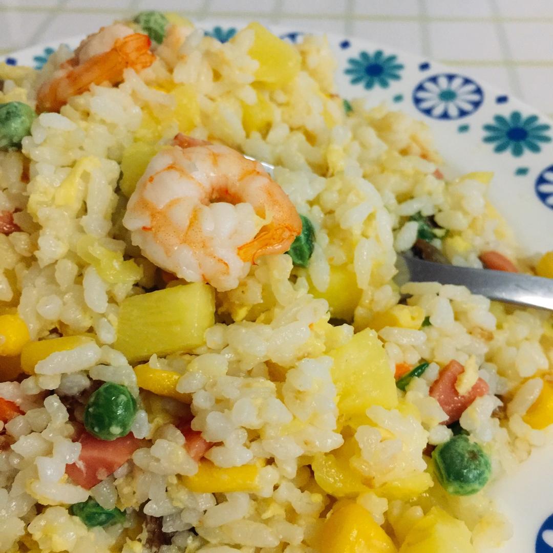 菠萝炒饭