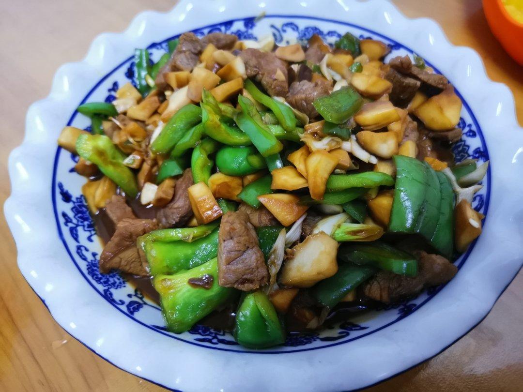 杏鲍菇炒牛肉粒