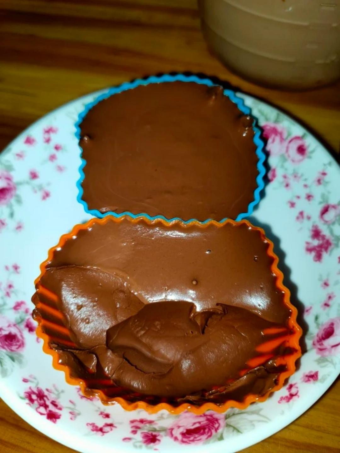 生酮饮食 无糖好利来冰山熔岩（简单又吃不胖的减肥巧克力蛋糕）