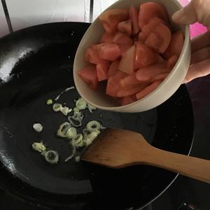 我爱家常菜----西红柿炒鸡蛋的做法 步骤6