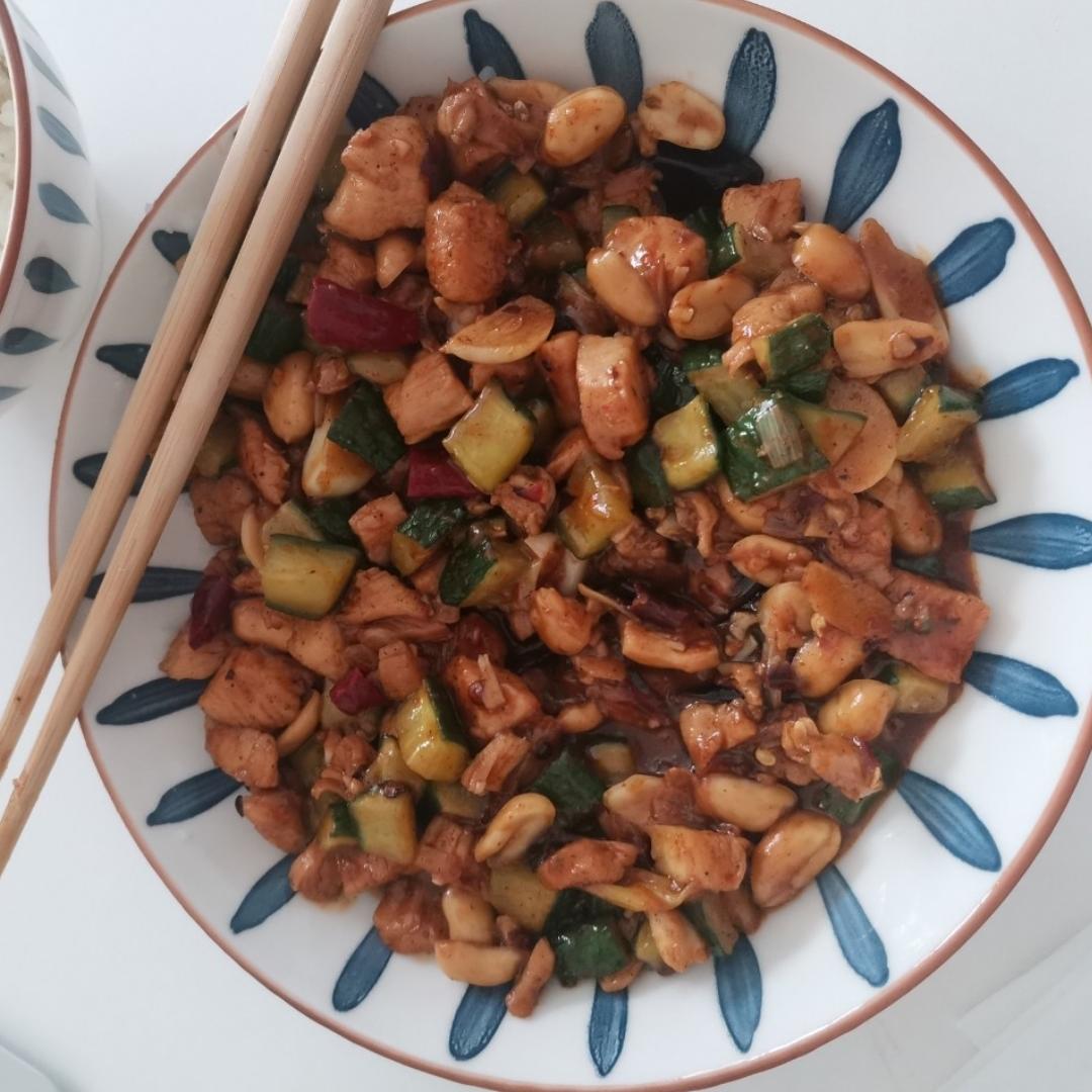 传统宫保鸡丁