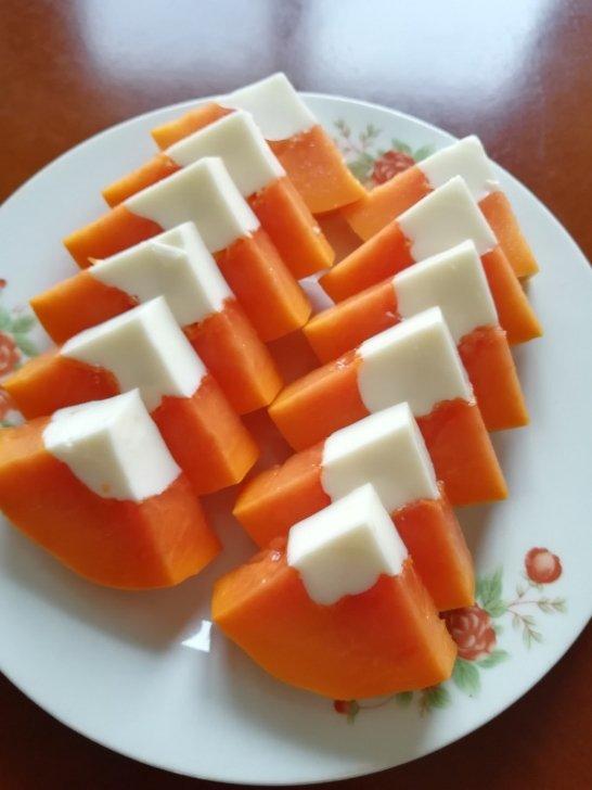 落新做的牛奶木瓜冻