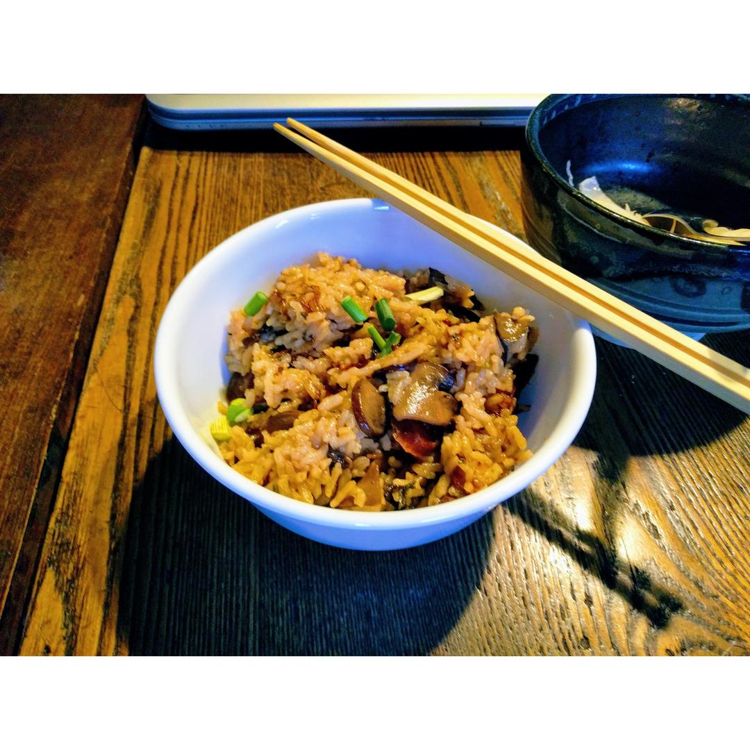 香菇腊肠饭
