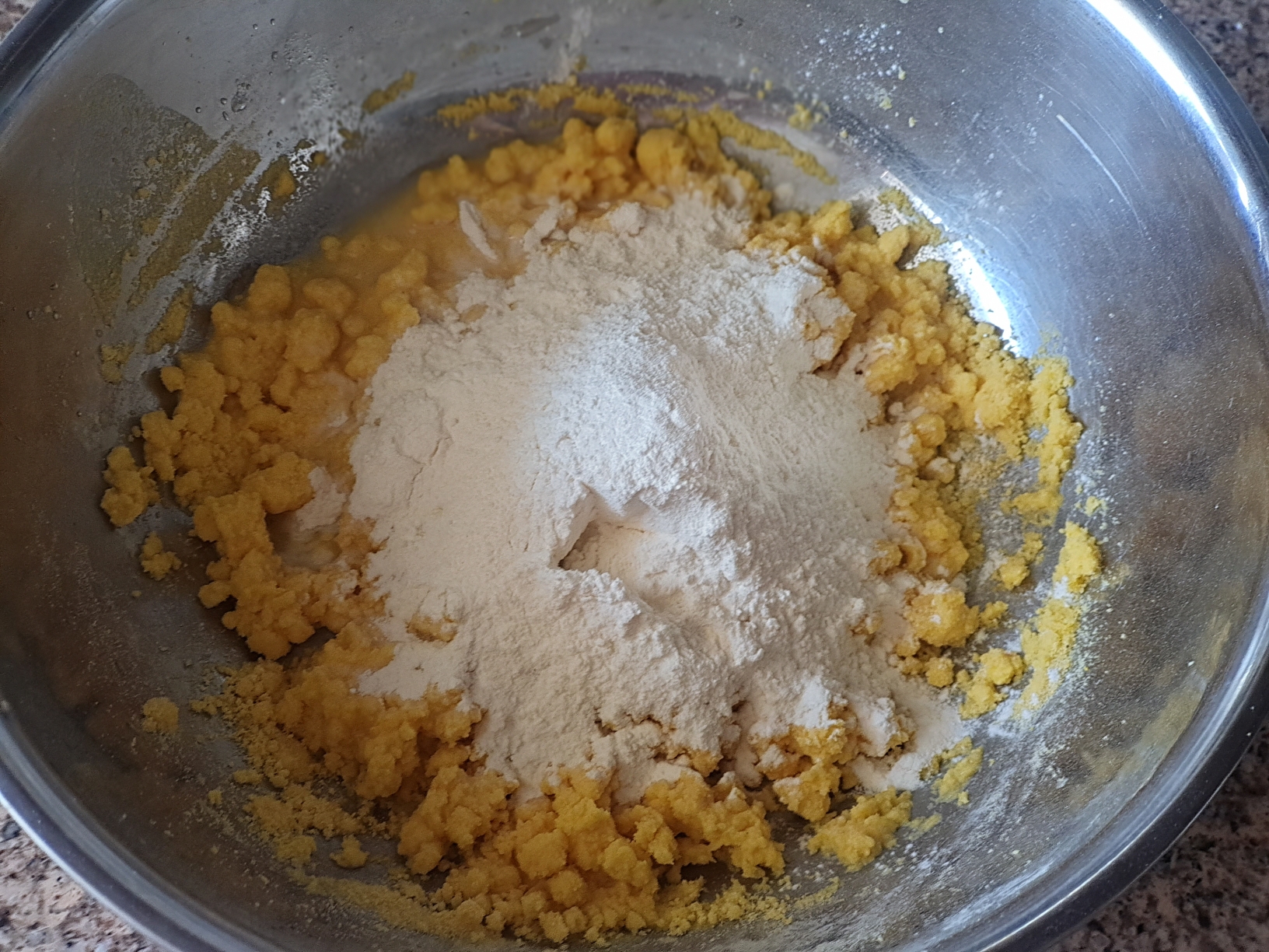 玉米面蒸饺的做法 步骤3