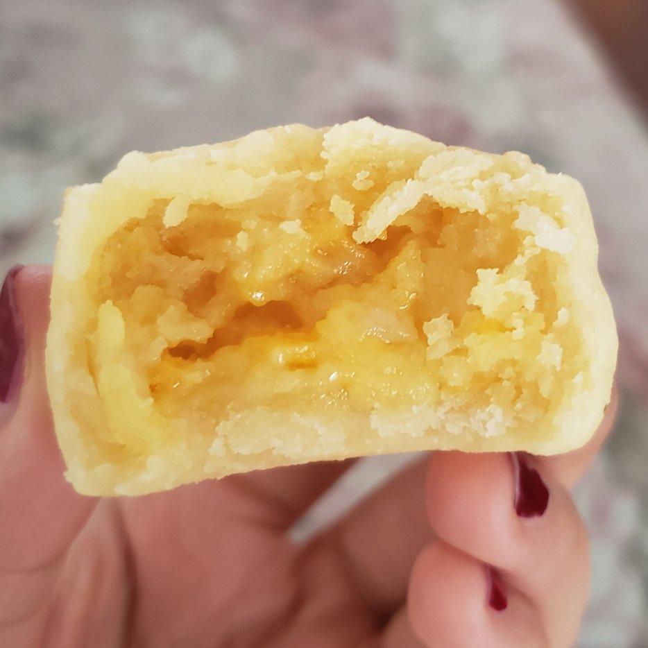 超详细图解版--流心奶黄月饼