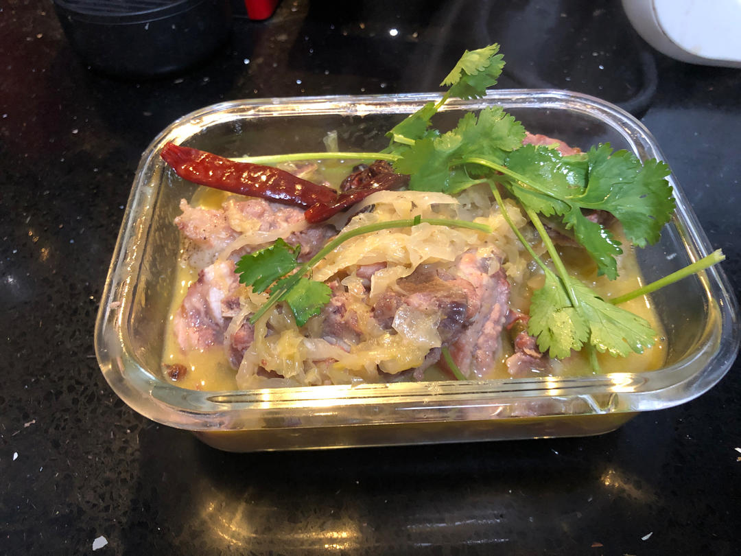 酸菜炖排骨