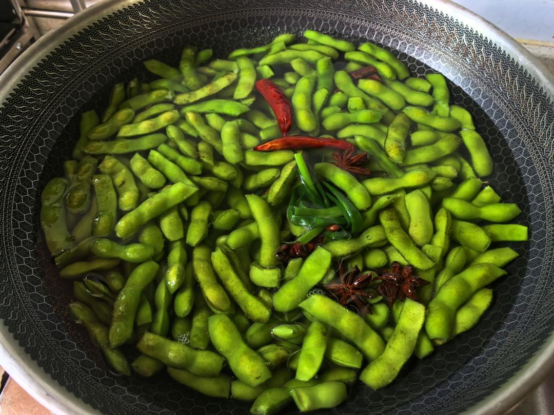 夏日必备：糟毛豆