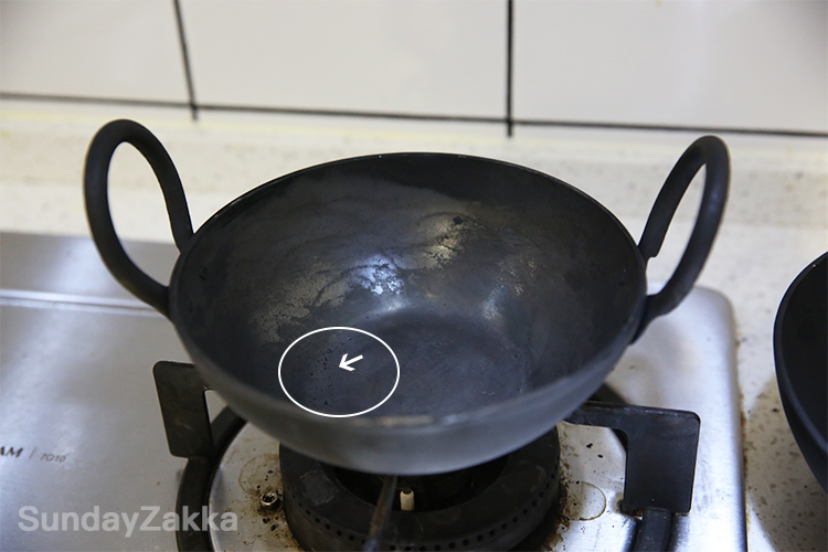 Fog linen work纯铁锅的开锅、使用和保养的做法 步骤1