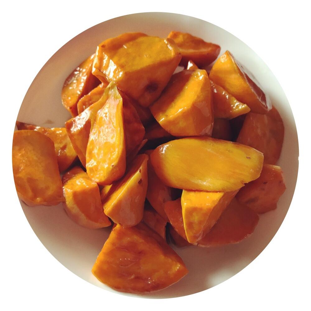 家常菜 拔丝地瓜 倩倩是吃货做的拔丝地瓜 赞 黄壤地瓜,绵白糖,花生油