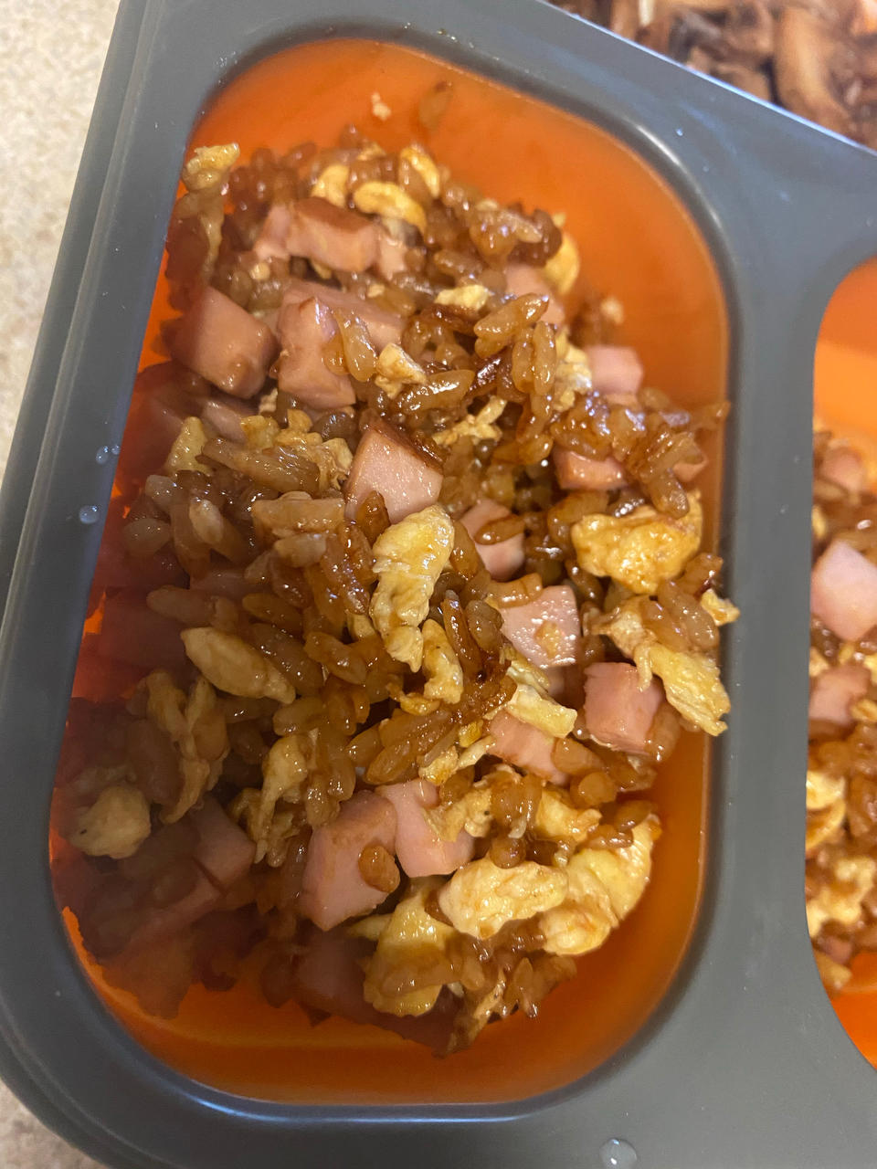 酱油蛋炒饭不可能难吃