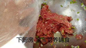 【鸡蛋肉卷】肉馅和鸡蛋饼的完美结合，保证宝宝吃了还想要的做法 步骤4