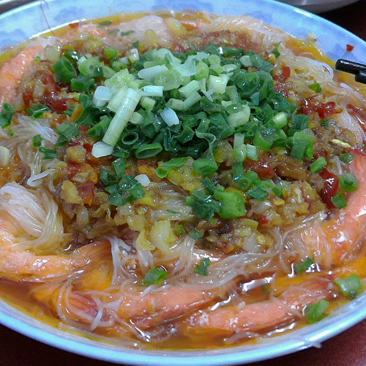 蒜蓉粉丝蒸大虾