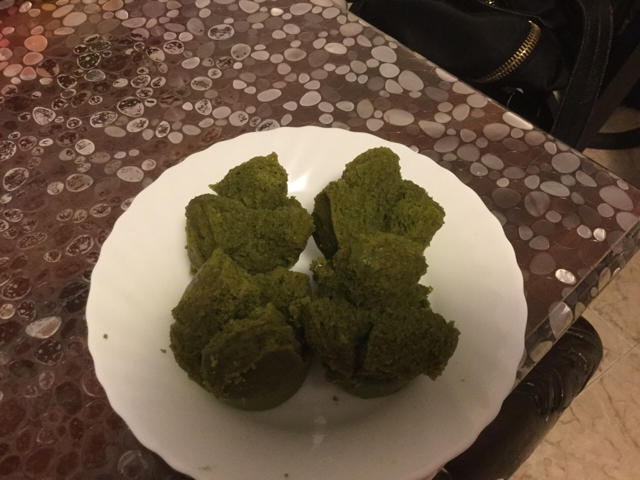 抹茶发糕（Matcha Steamed Cupcakes）