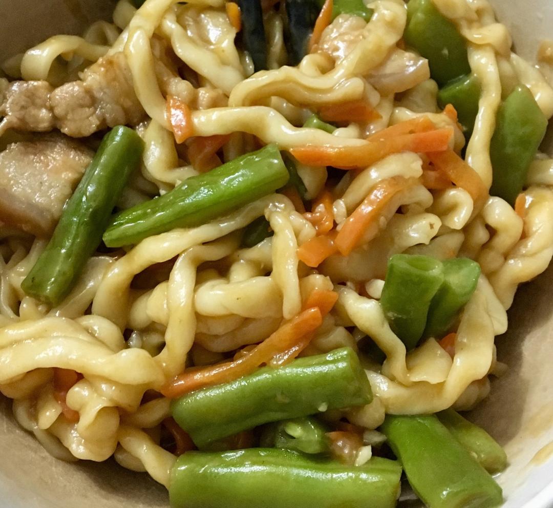 美味豆角焖面