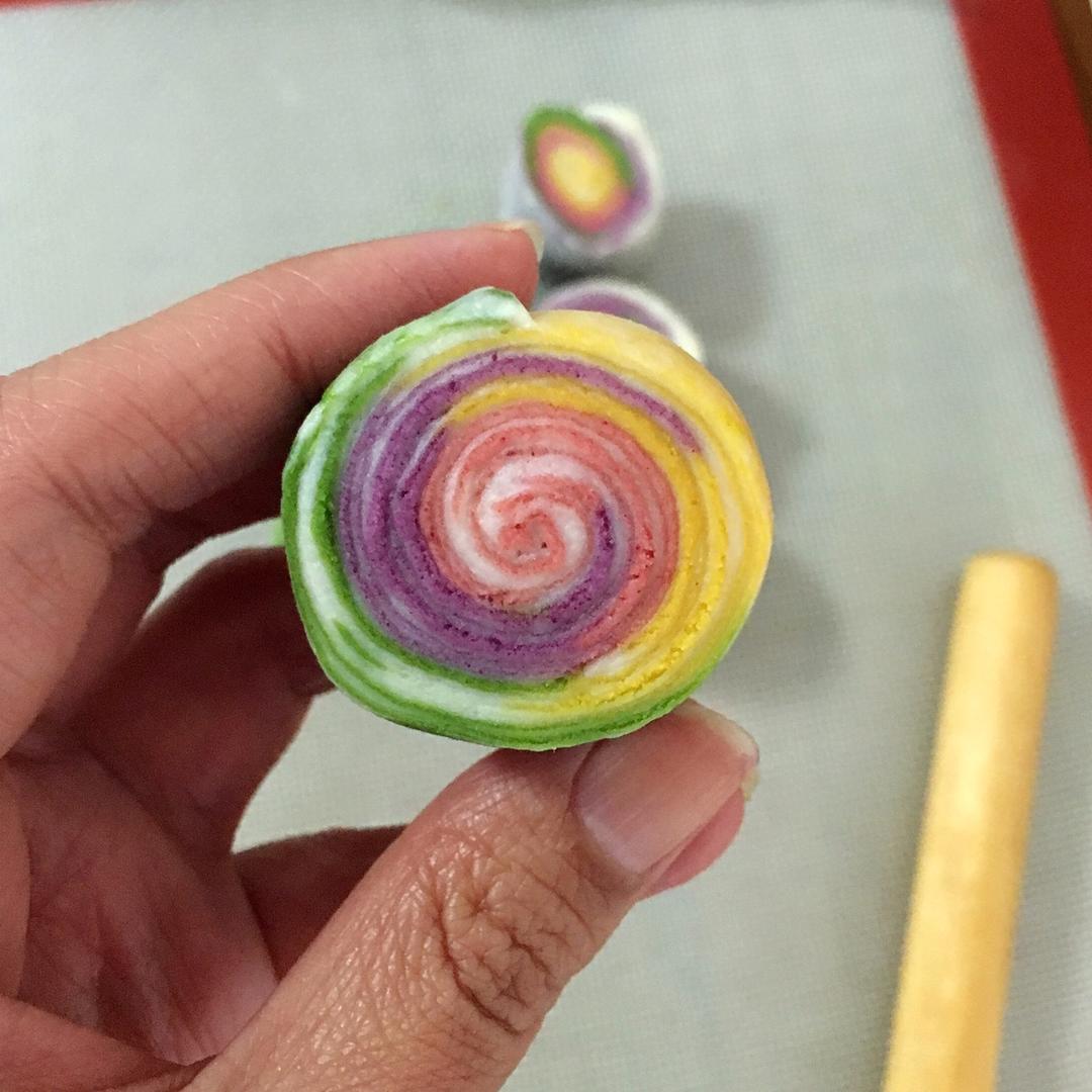 彩虹渐变蛋黄酥（无需揉出膜）