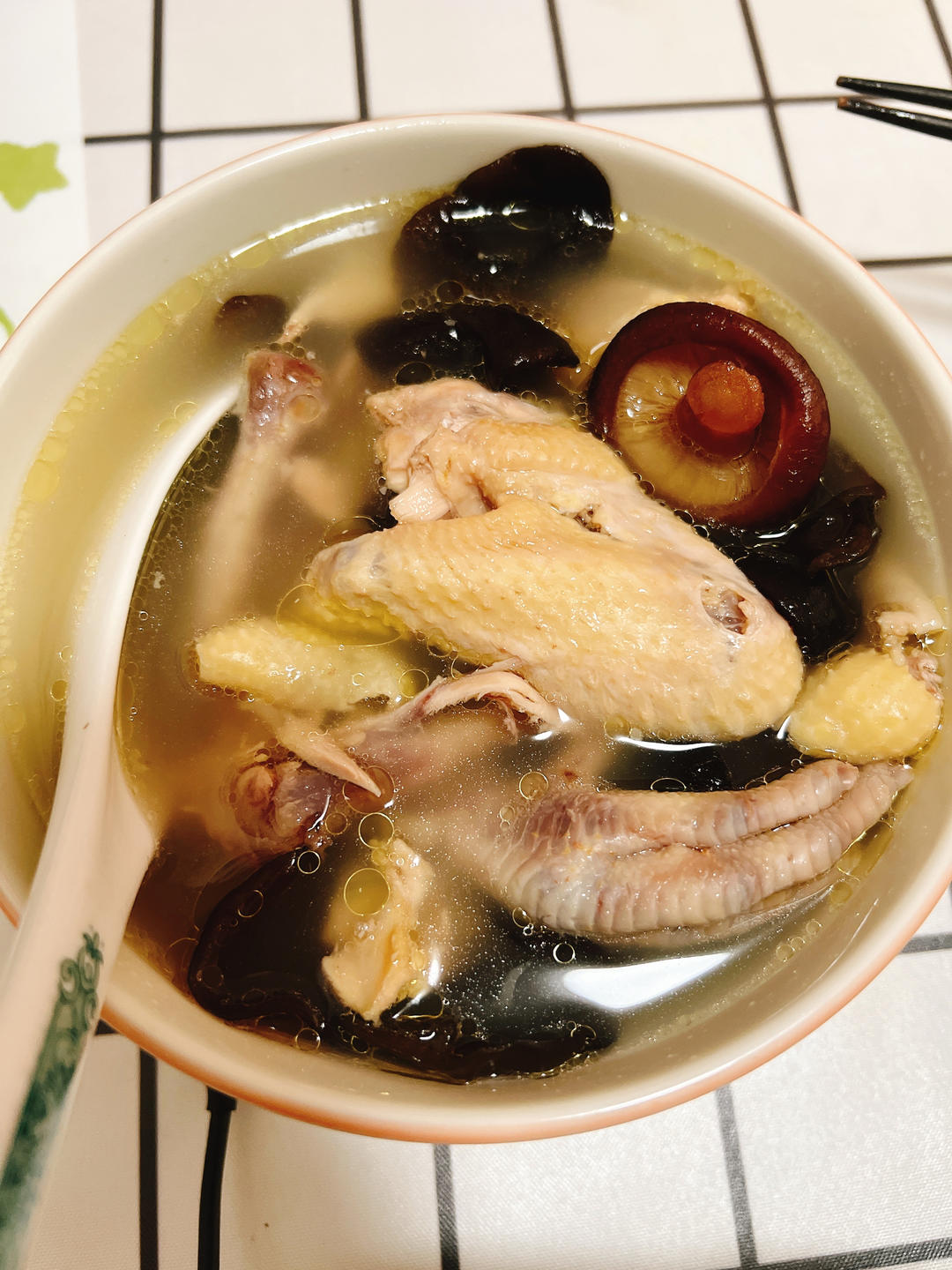 土鸡汤(没用一滴油、鲜美醇香)