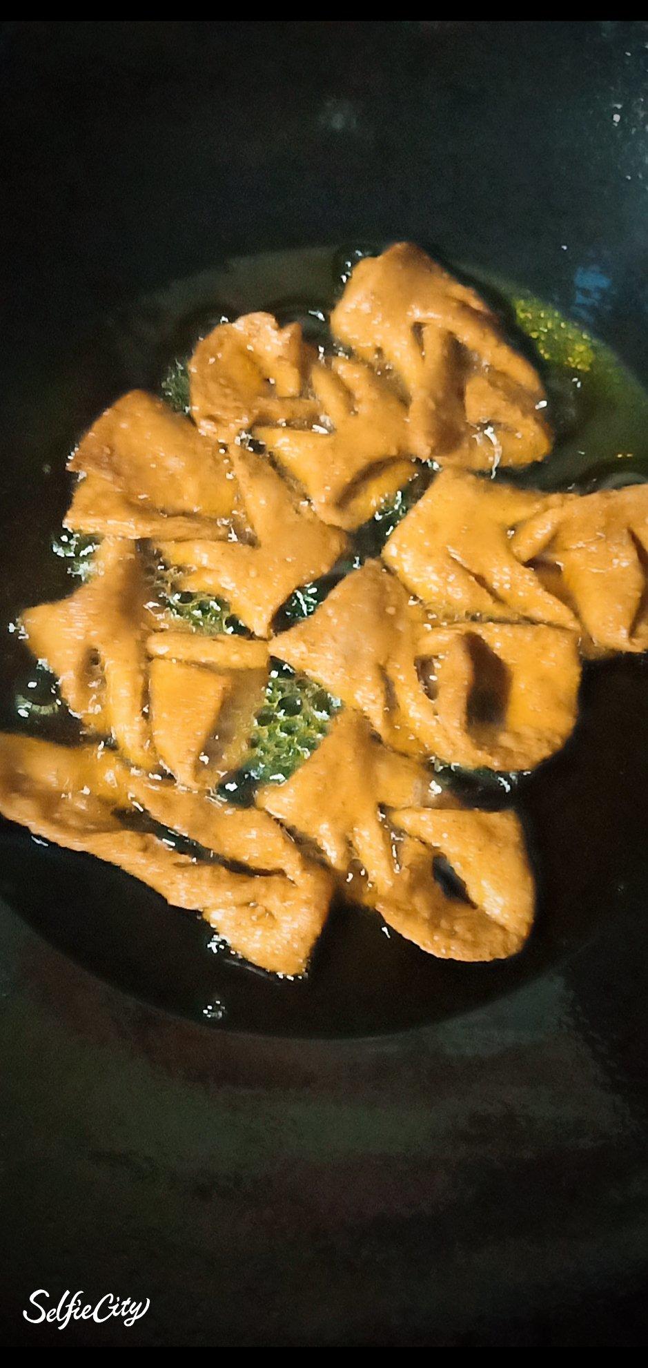 【椒香芝麻麻叶】酥脆味美的网红小零食