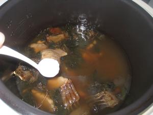 膨鱼腮青天葵瘦肉汤的做法 步骤6