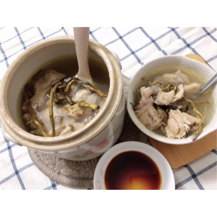 石斜花旗参炖鸡汤