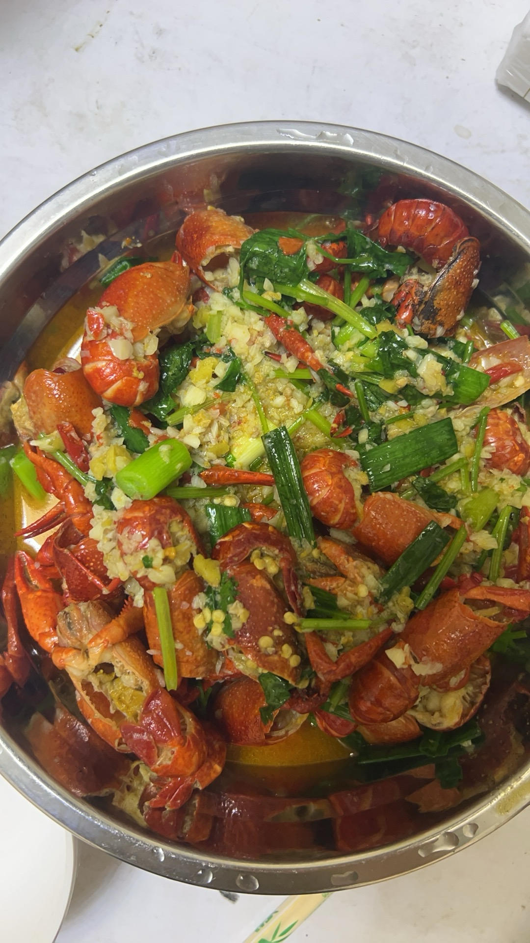 厨师长教你："蒜蓉小龙虾"的家常做法，蒜香浓郁，唇齿留香