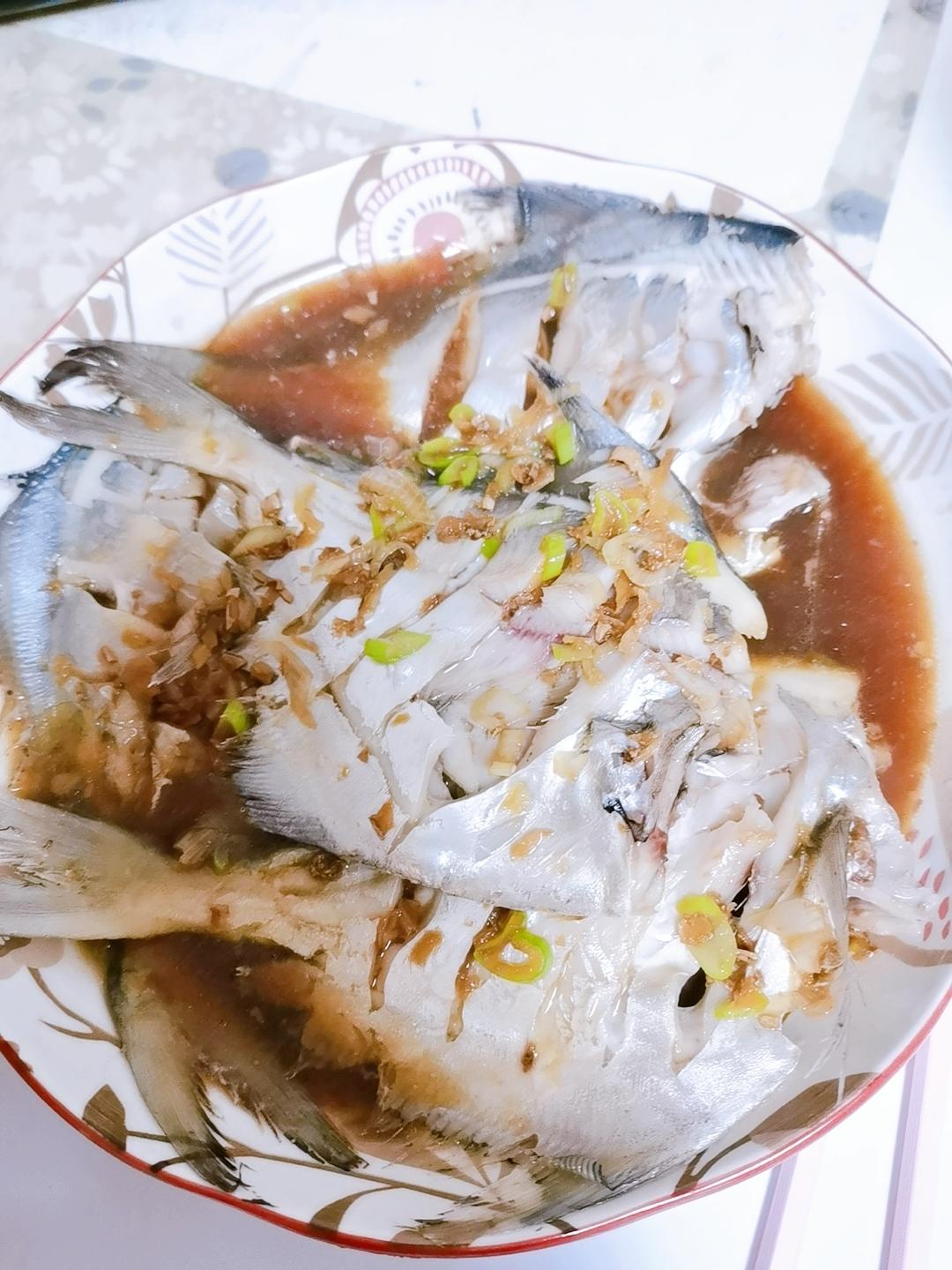 简单版清蒸银鲳鱼（100%好吃）