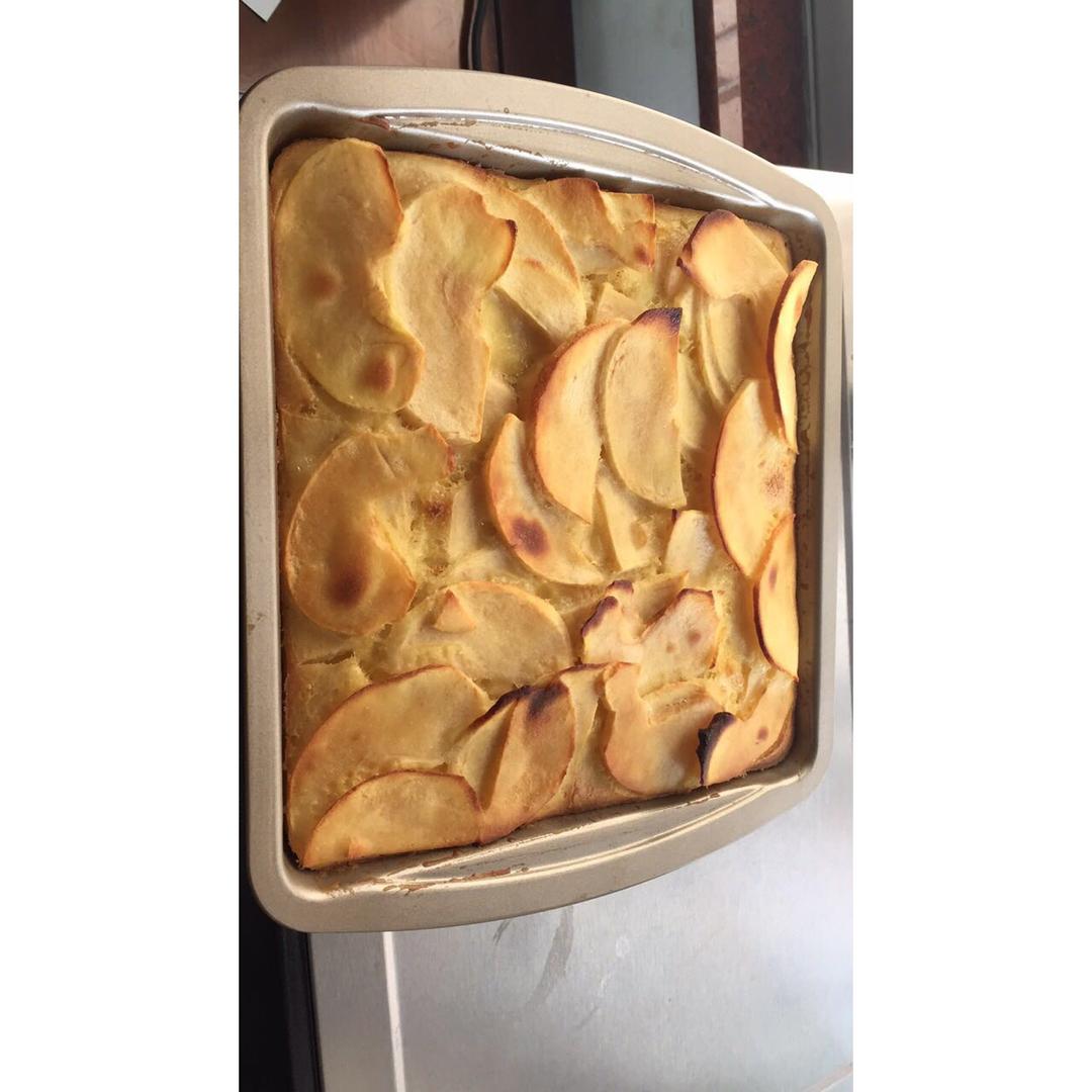 苹果隐形蛋糕 零失败的美味神奇蛋糕
★快手美味甜品★