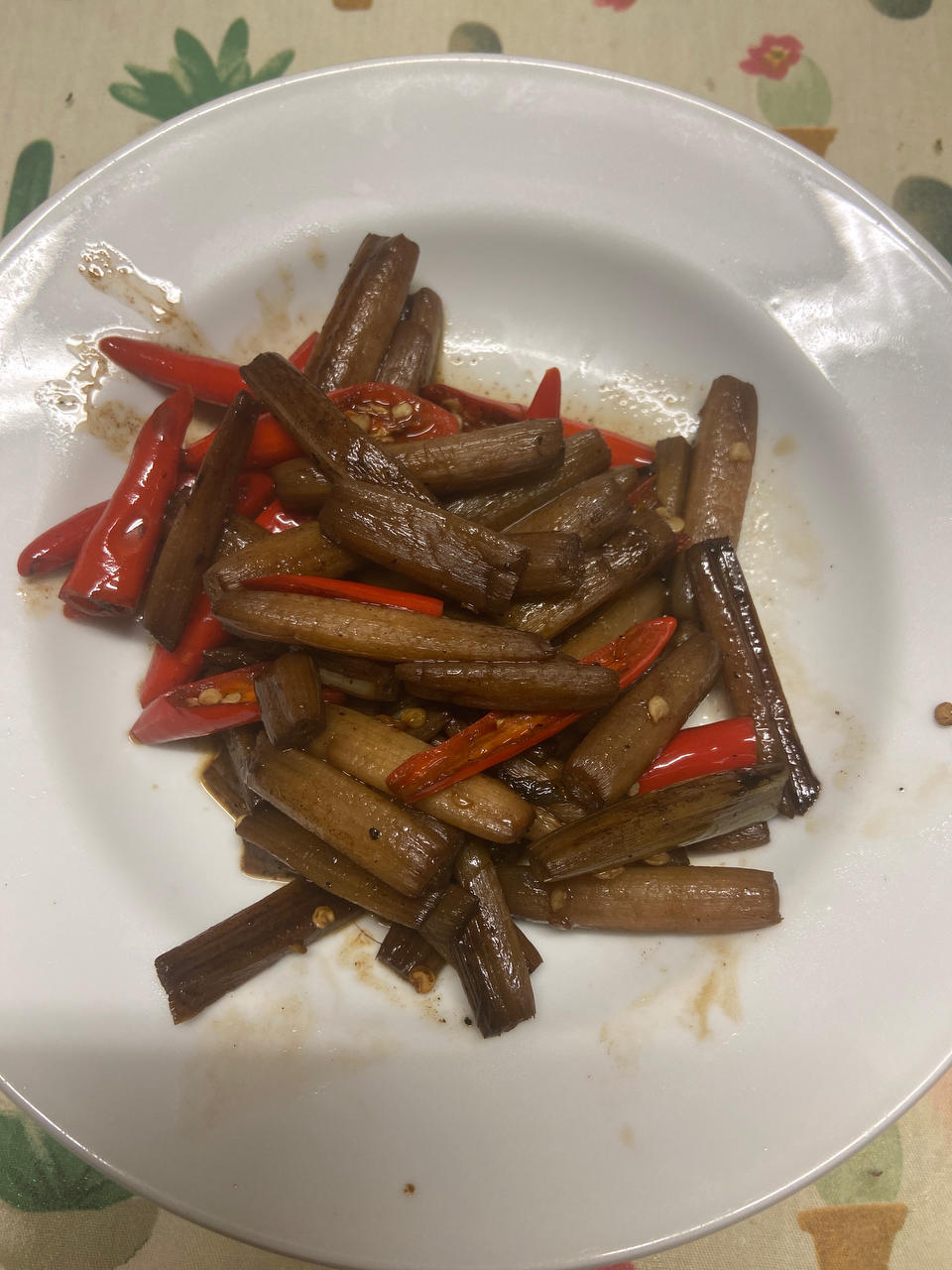 鸡头梗炒红椒