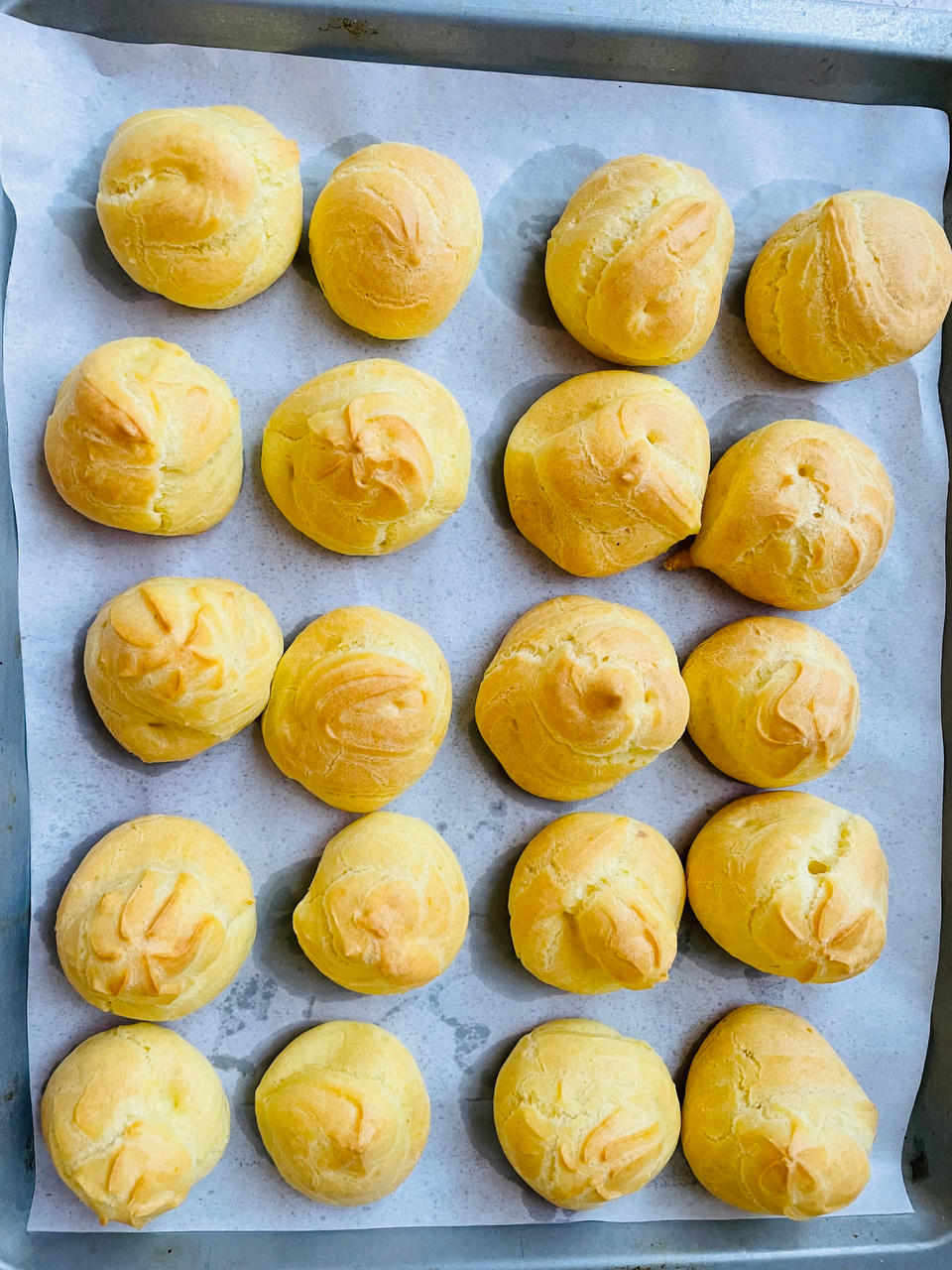 简单易成功的奶油小泡芙做法