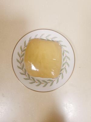 广式蛋黄莲蓉月饼的做法 步骤6