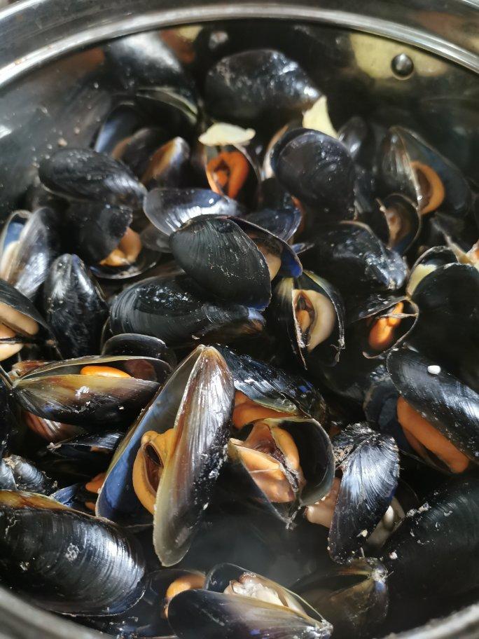 清蒸海虹（青口贝）