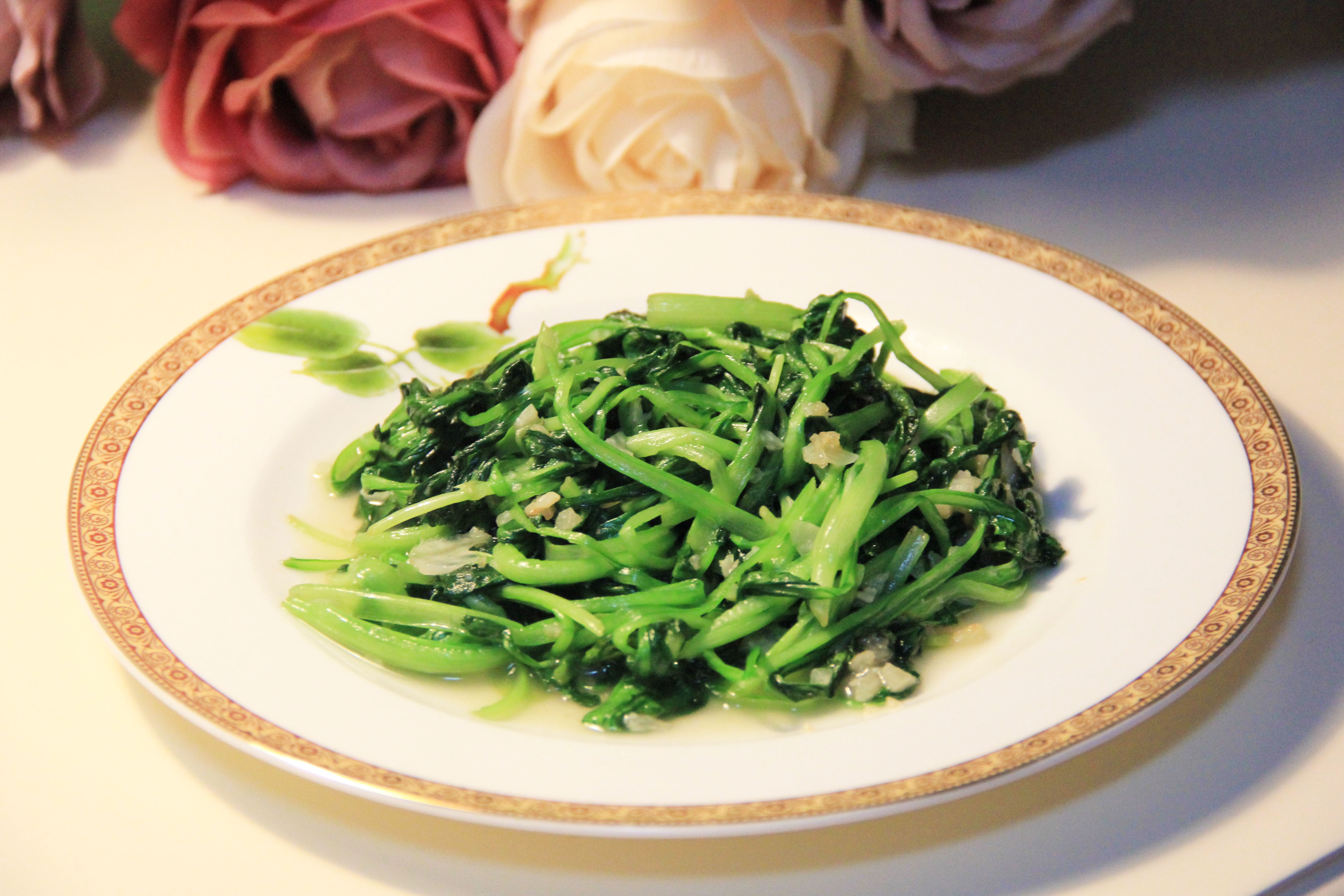 蒜泥鸡毛菜