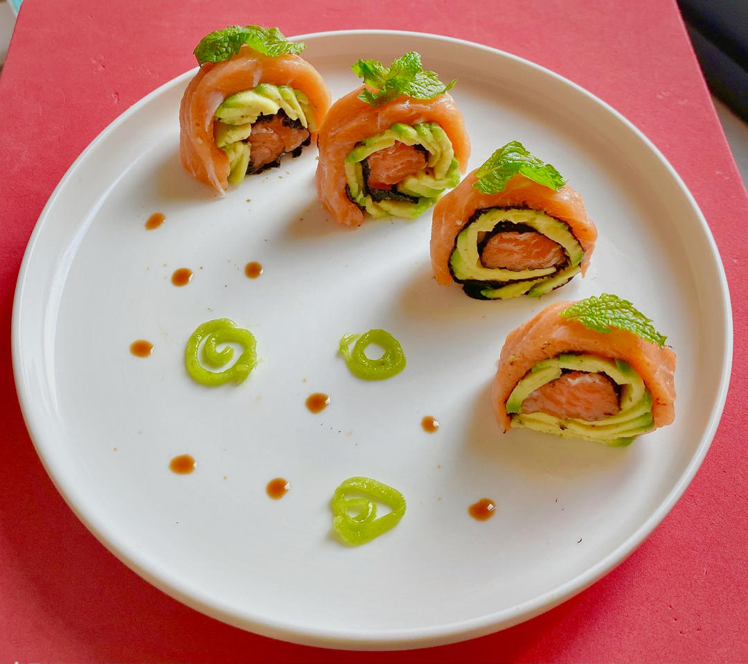 牛油果天妇罗寿司