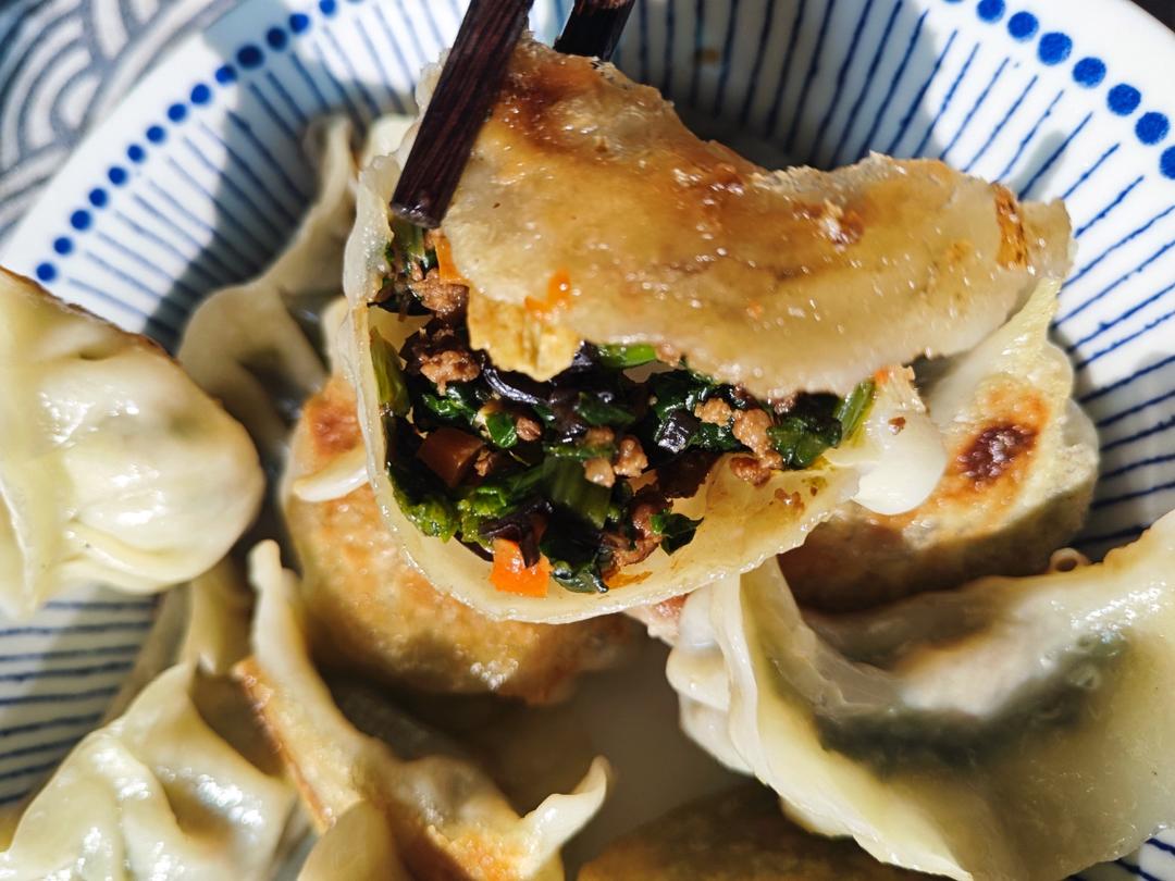 有荤有素「菠菜肉丁馅儿」这样调/好吃哭了😂😂😂