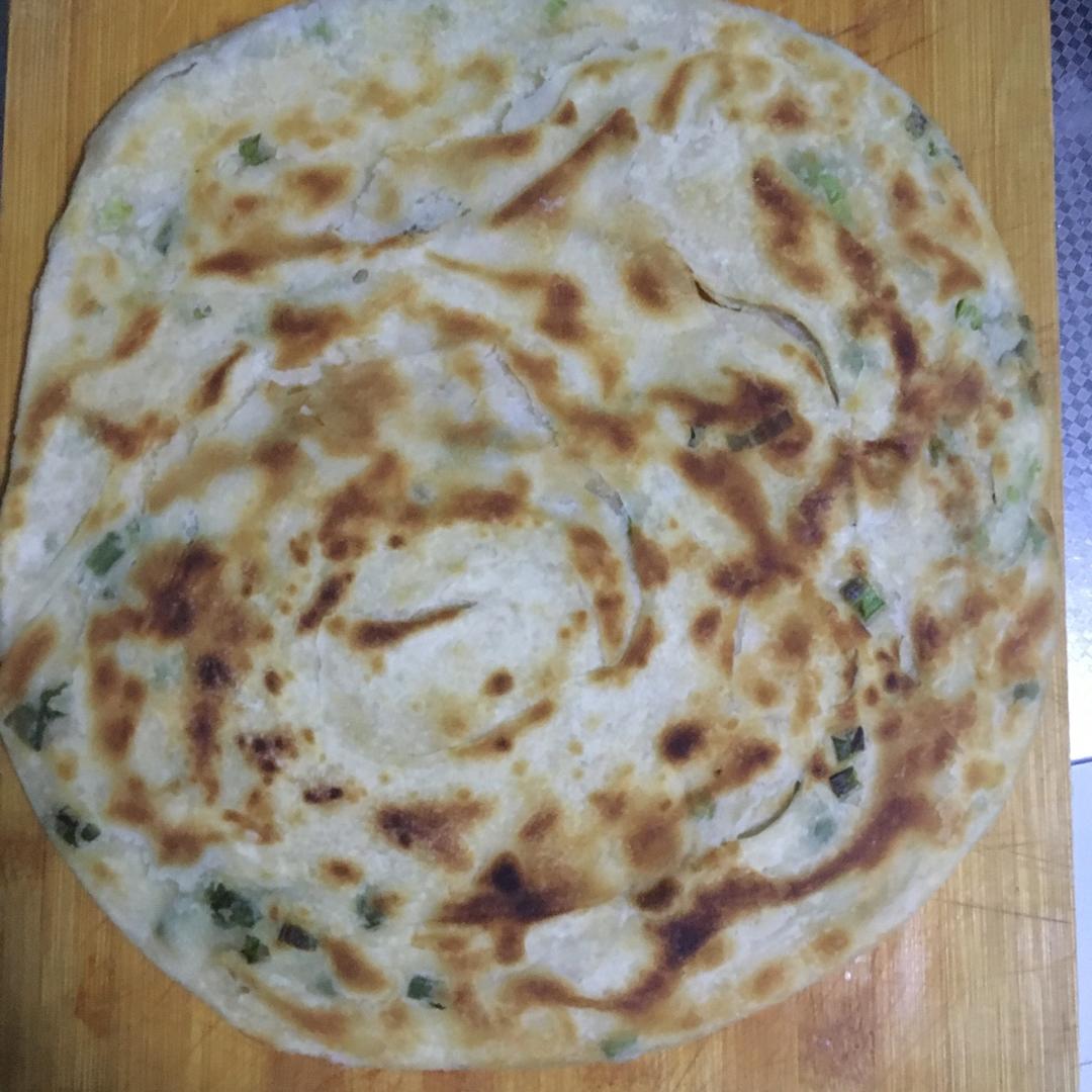 鸡蛋葱油饼                  （更新饼坯保存方法）