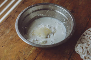 《麻薯香芋蛋黄酥》最简单的包酥法的做法 步骤4