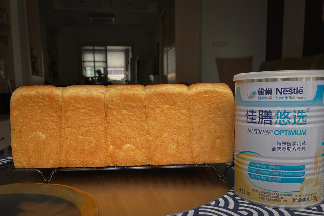 雀巢佳膳-白芝麻奶香猪油吐司