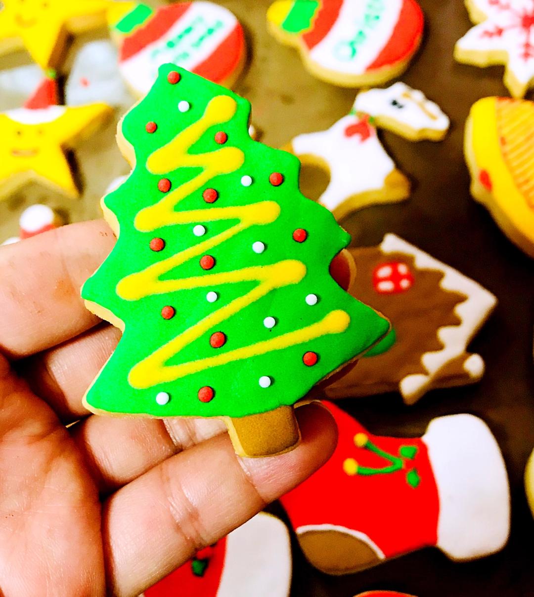 Royal Icing 超详解皇室糖霜配方（用于糖霜饼干）