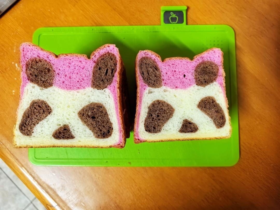 无论你切多少次，它仍然是熊猫面包🐼
