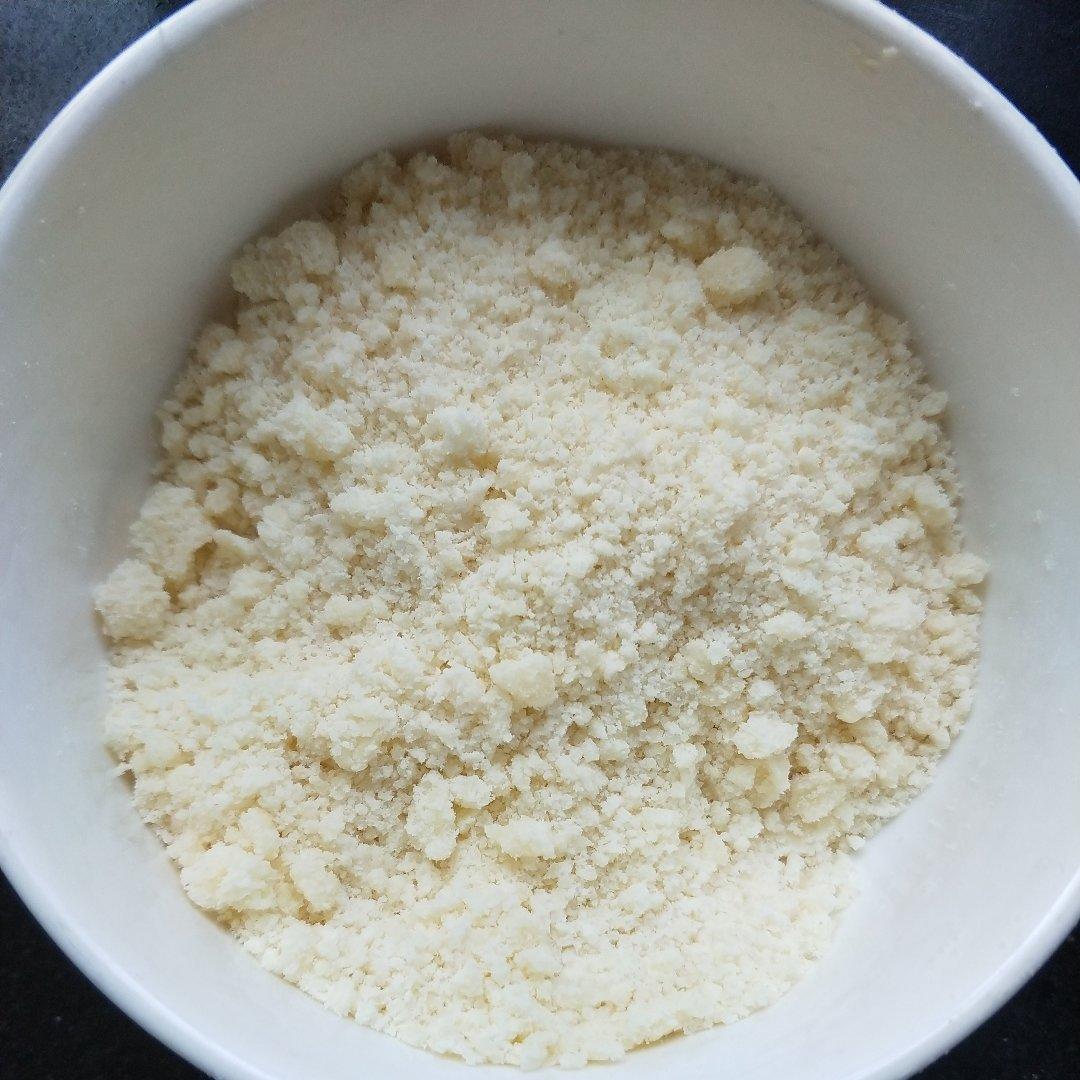 香酥卡仕达奶油面包