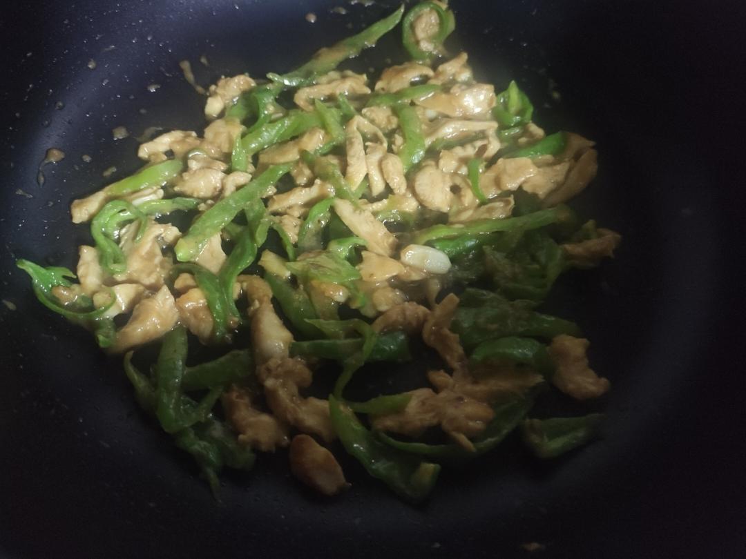 青椒炒肉丝
