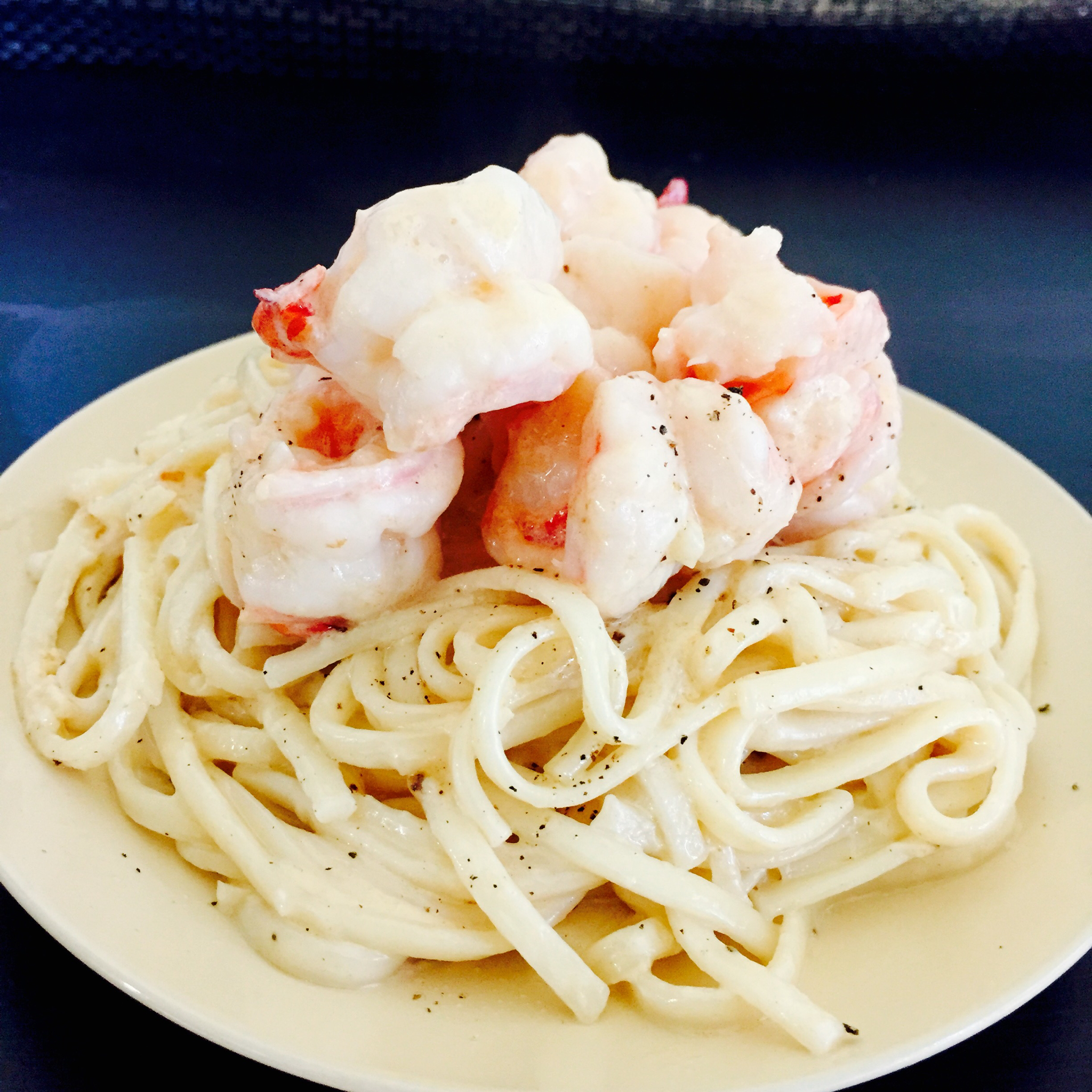 蒜香奶油虾仁蝴蝶面