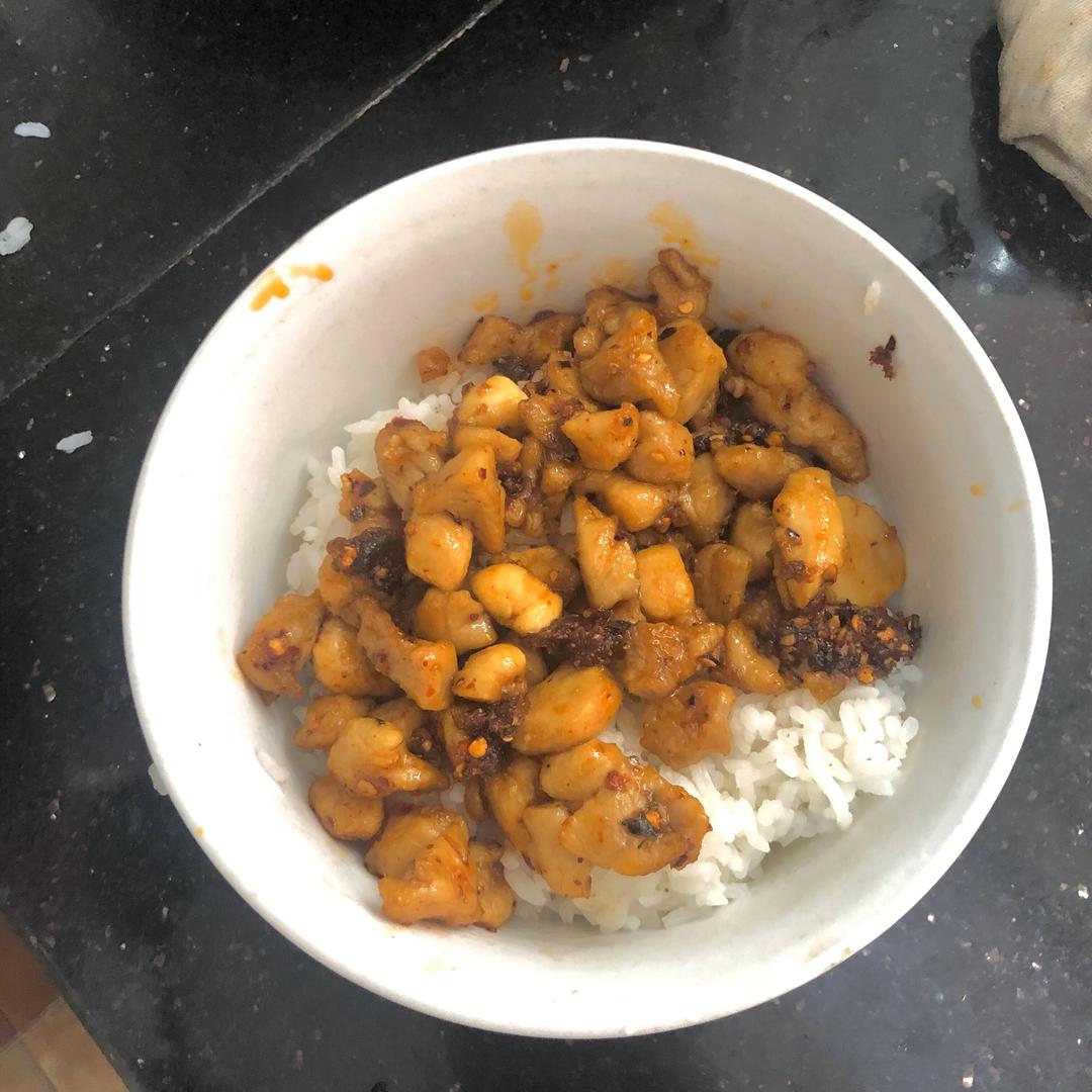 孜然鸡腿肉饭