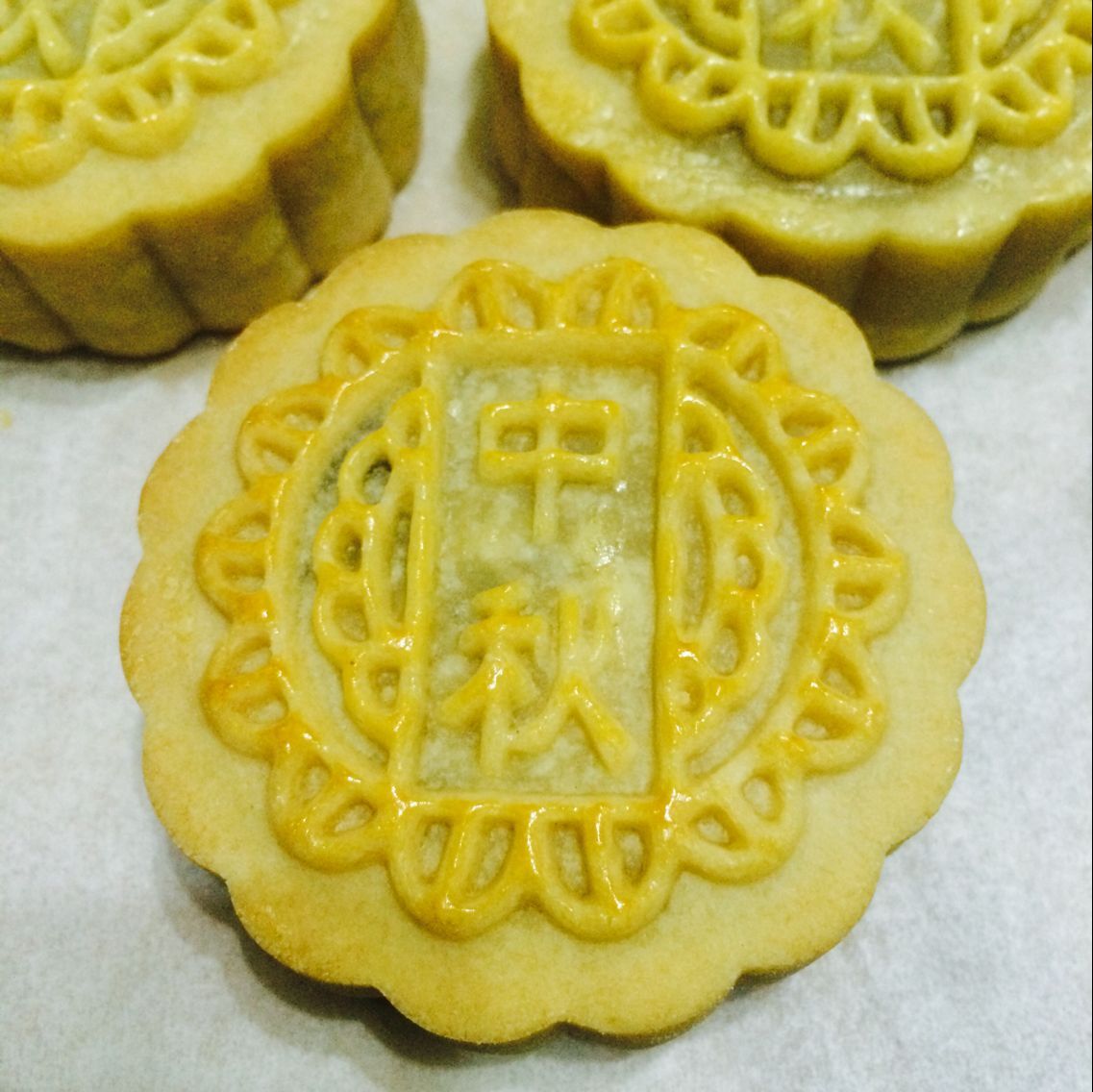 广式枣泥月饼